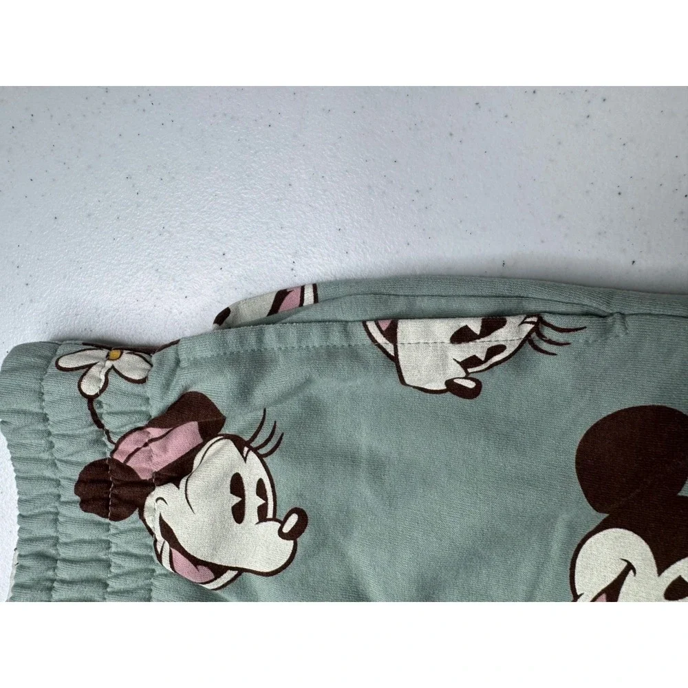 Disney Minnie Mouse Lounge Shorts Sage Green All Over Print Sleepwear Womens‎ M